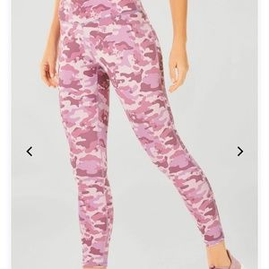 NWOT Fabletics High Waisted Leggings
